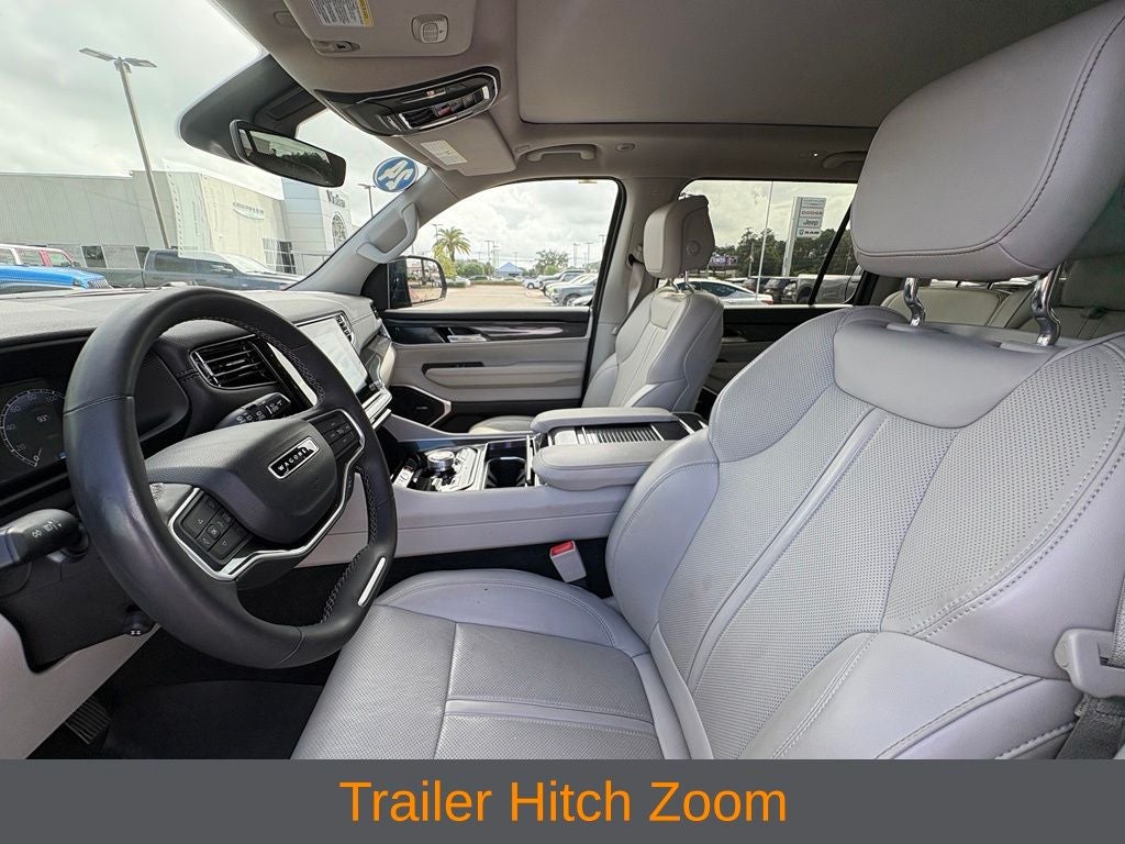 2024 Jeep Wagoneer Base