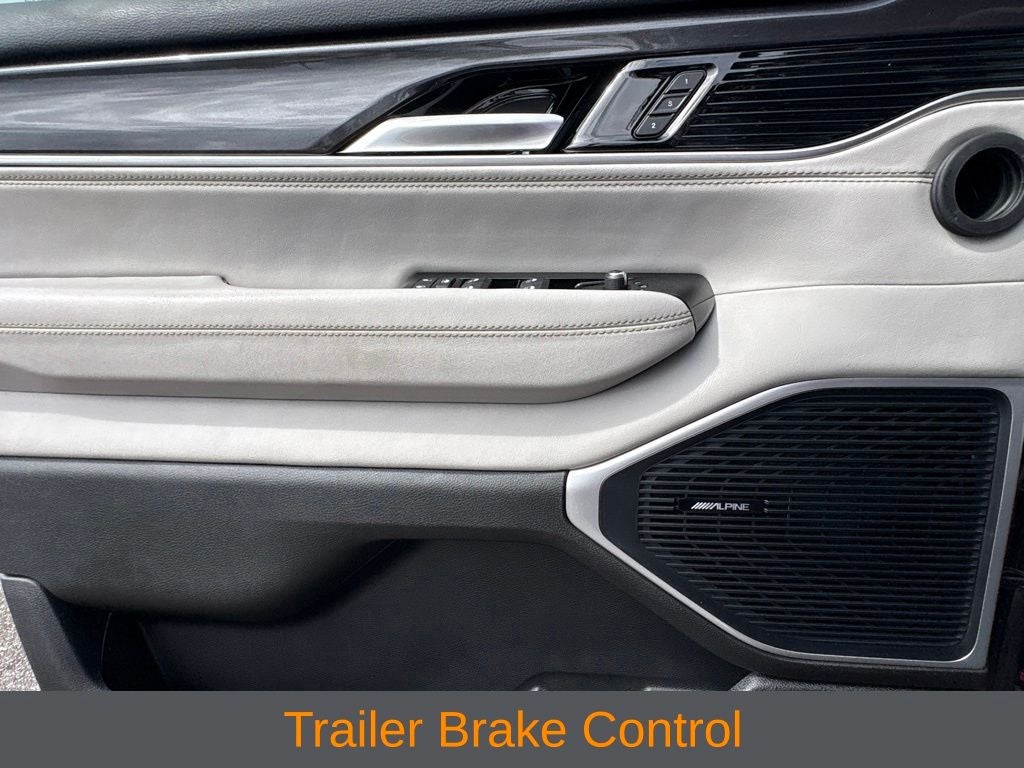 2024 Jeep Wagoneer Base