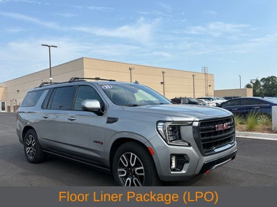 2023 GMC Yukon XL AT4