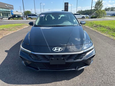 2024 Hyundai Elantra SEL