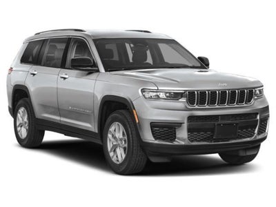 2023 Jeep Grand Cherokee L Laredo 4x2