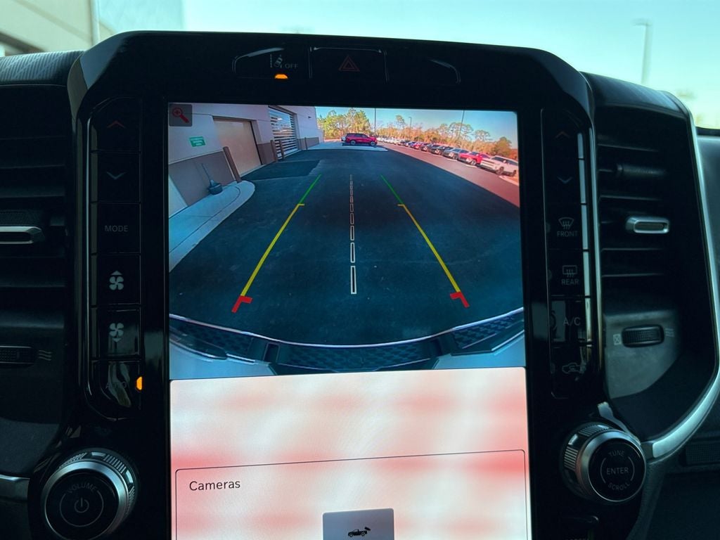 2025 RAM 1500 Big Horn Crew Cab 4x4 5'7' Box