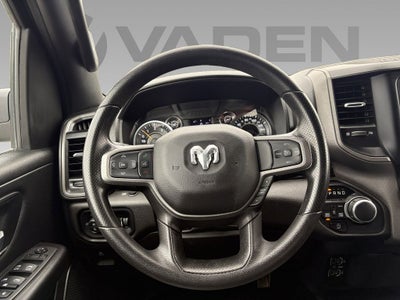 2022 RAM 1500 Tradesman Crew Cab 4x4 5'7' Box