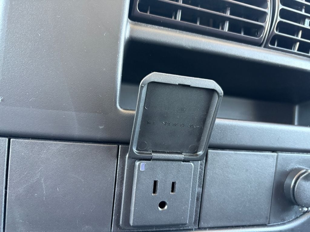 2024 Chevrolet Express Cargo RWD 2500 Regular Wheelbase WT