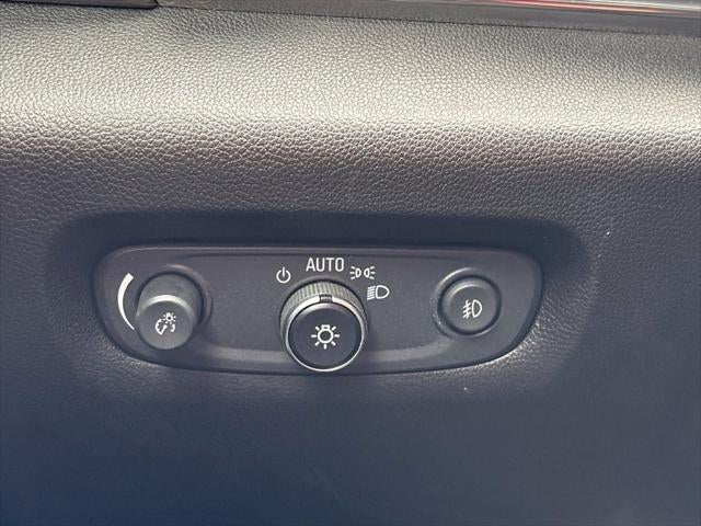2021 Chevrolet Traverse FWD LT Cloth