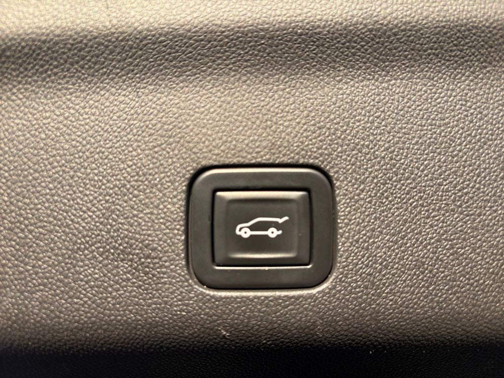 2021 Chevrolet Tahoe 2WD Premier