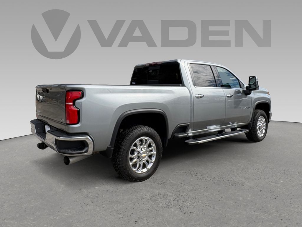 2025 Chevrolet Silverado 2500HD 4WD Crew Cab Standard Bed LTZ