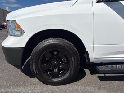 2021 RAM 1500 Classic Tradesman Crew Cab 4x4 5'7' Box