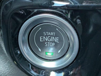 2025 GMC Sierra 1500 2WD Crew Cab Short Box SLT