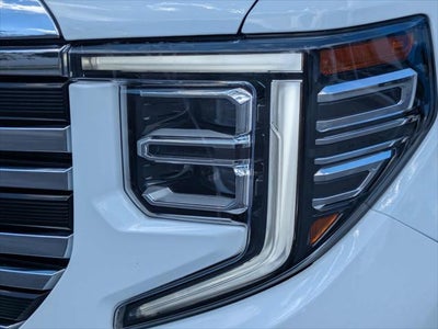2025 GMC Sierra 1500 2WD Crew Cab Short Box SLT