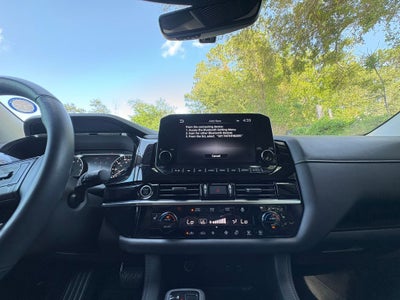 2024 Nissan Pathfinder SL 4WD