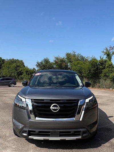 2024 Nissan Pathfinder SL 4WD