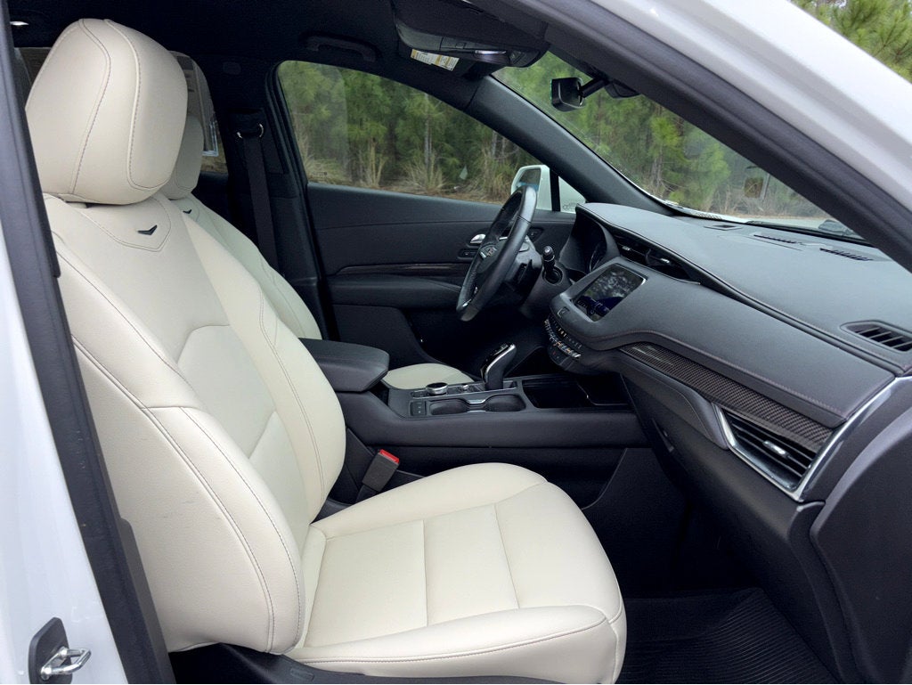 2020 Cadillac XT4 FWD Sport