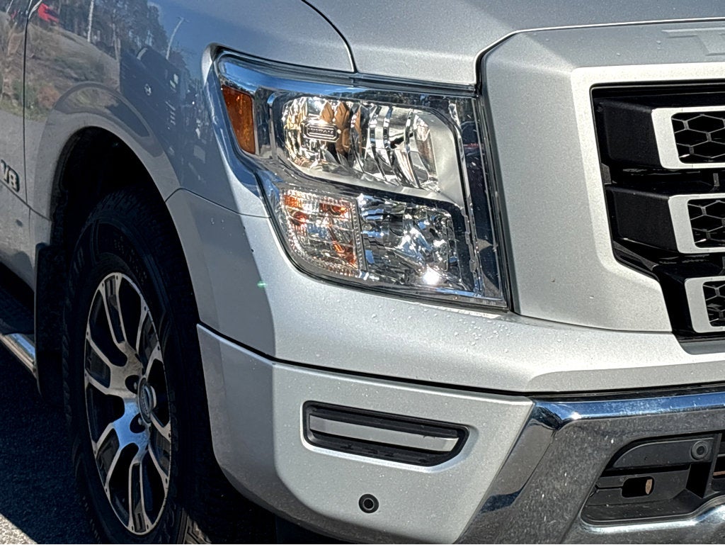 2020 Nissan Titan SV