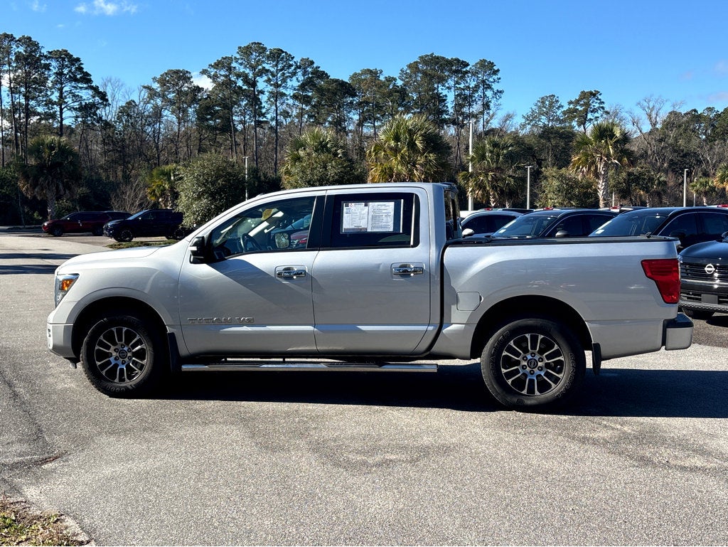 2020 Nissan Titan SV