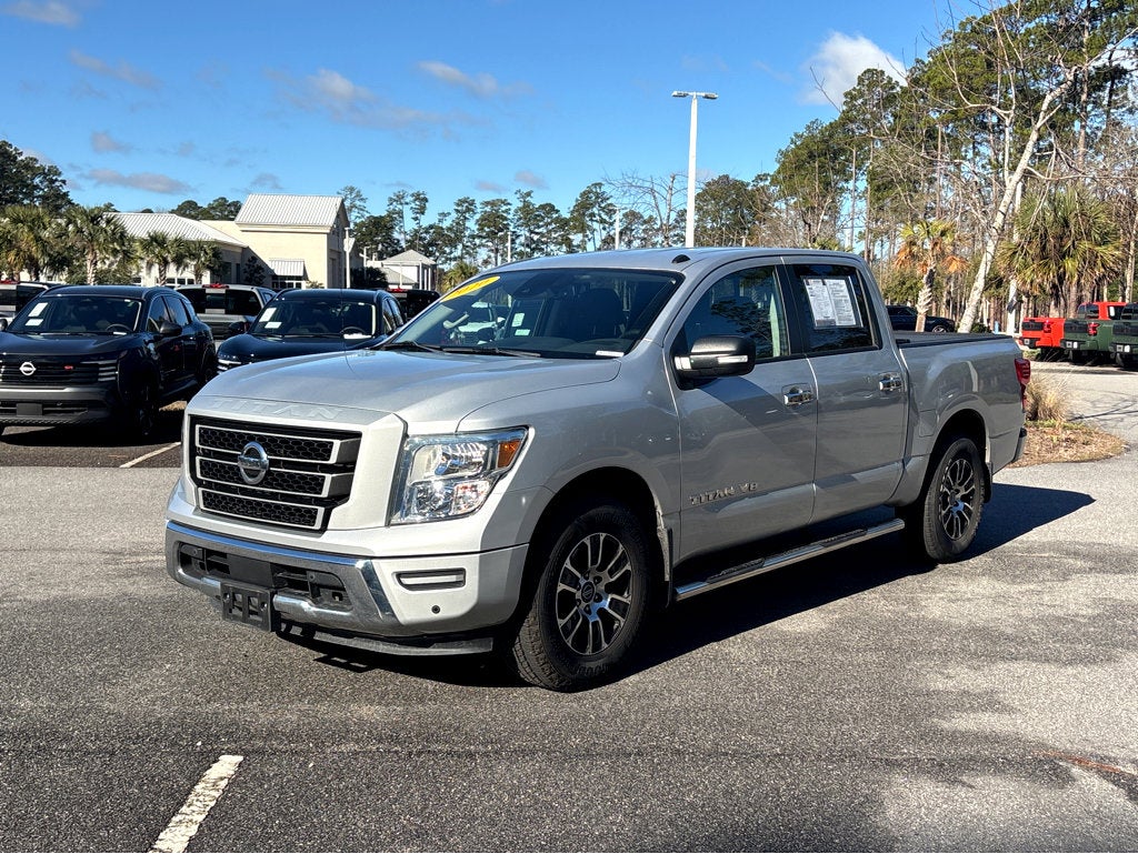 2020 Nissan Titan SV