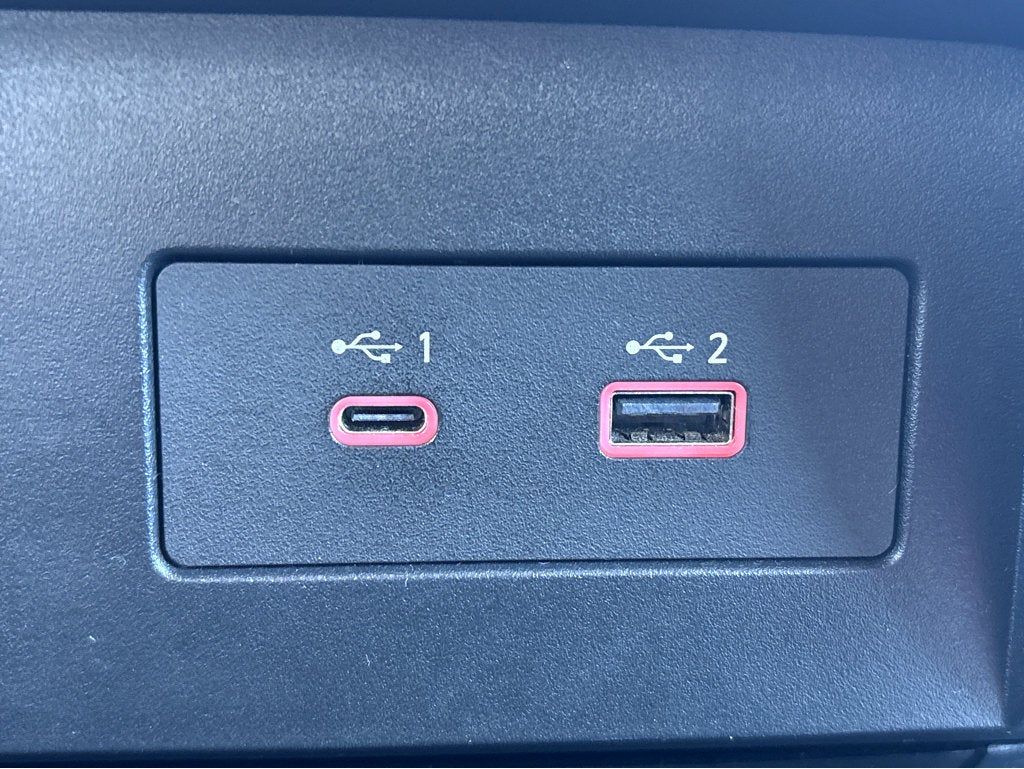 2020 Nissan Titan SV