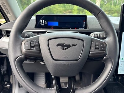 2022 Ford Mustang Mach-E Select