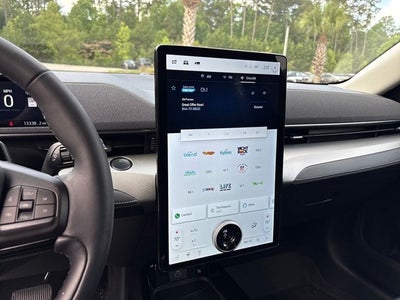 2022 Ford Mustang Mach-E Select