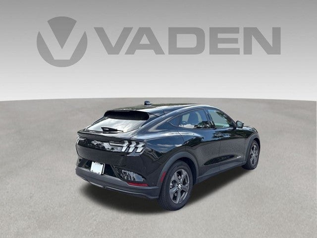 2022 Ford Mustang Mach-E Select