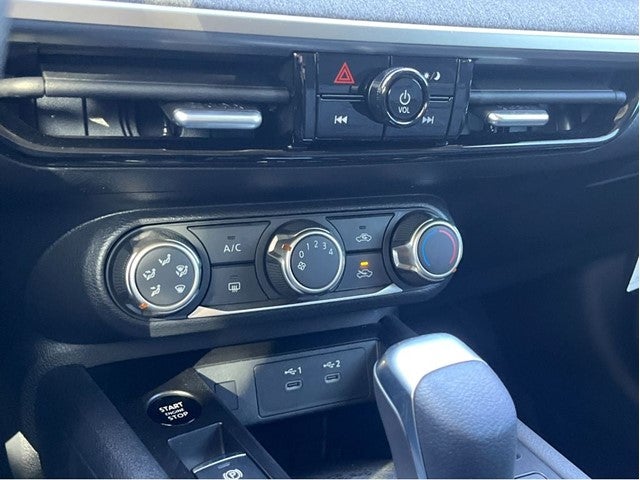 2025 Nissan Kicks SV - Photo 44