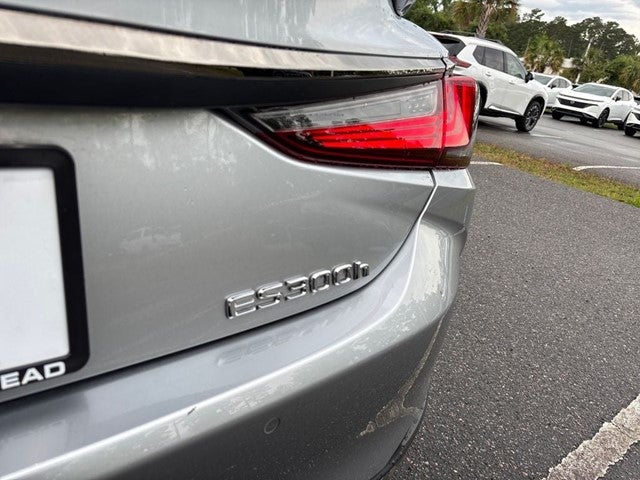 2024 Lexus ES Hybrid 300h F SPORT Handling - Photo 70