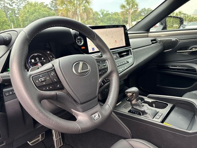 2024 Lexus ES Hybrid 300h F SPORT Handling - Photo 48