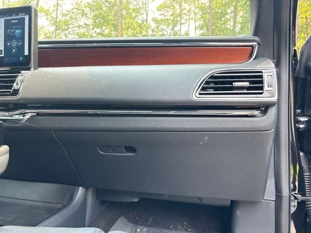 2022 Lincoln Navigator L Reserve