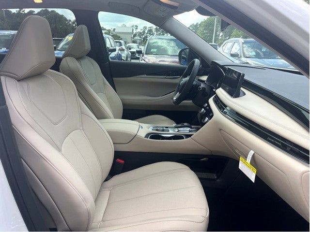 2025 INFINITI QX60 Pure FWD