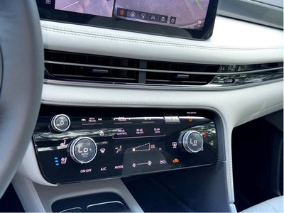 2027 INFINITI QX60 Luxe FWD