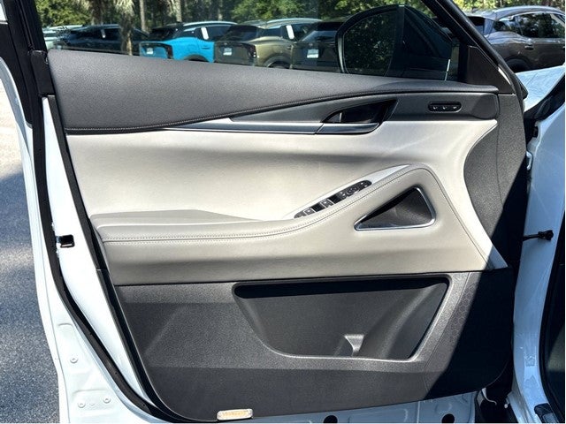 2027 INFINITI QX60 Luxe FWD