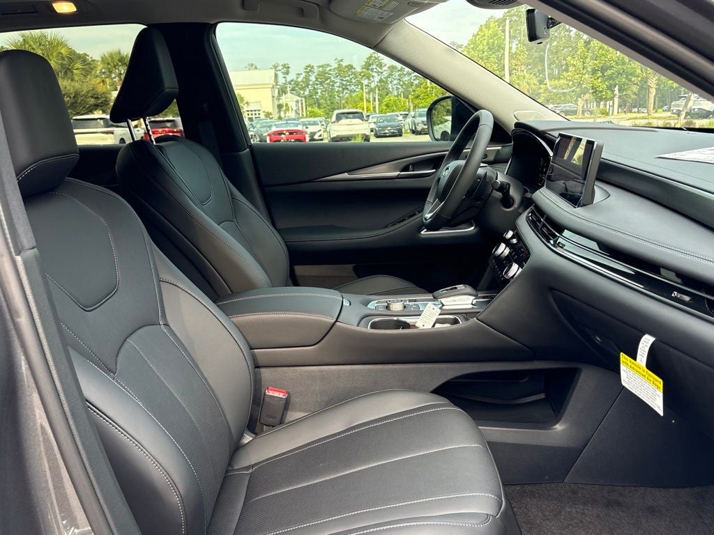 2027 INFINITI QX60 Luxe FWD