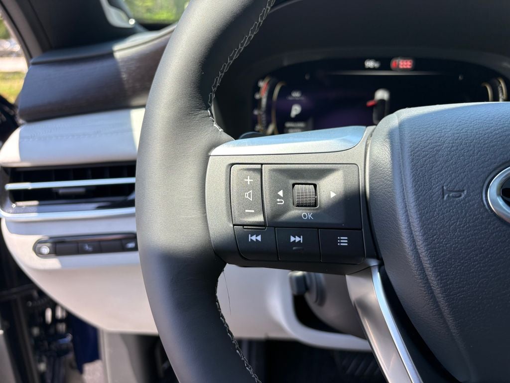 2027 INFINITI QX60 Luxe FWD