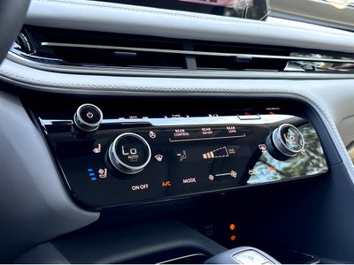 2027 INFINITI QX60 Luxe FWD