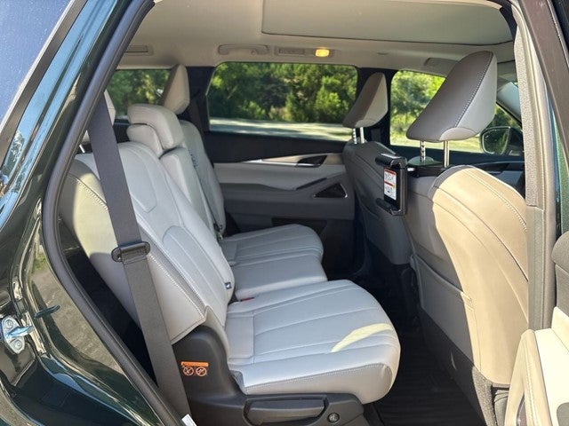 2027 INFINITI QX60 Luxe FWD