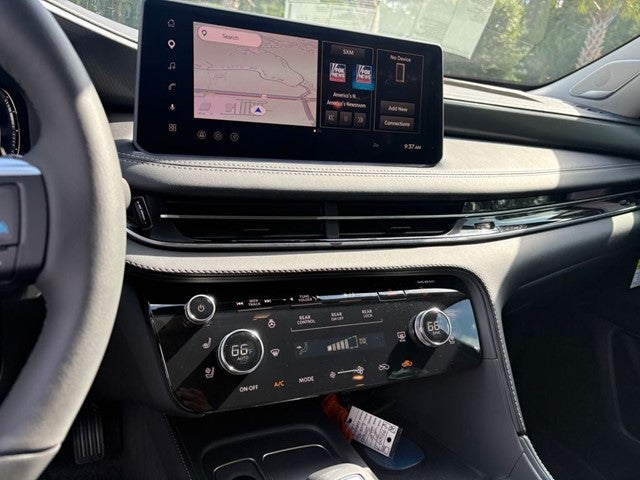2027 INFINITI QX60 Luxe FWD