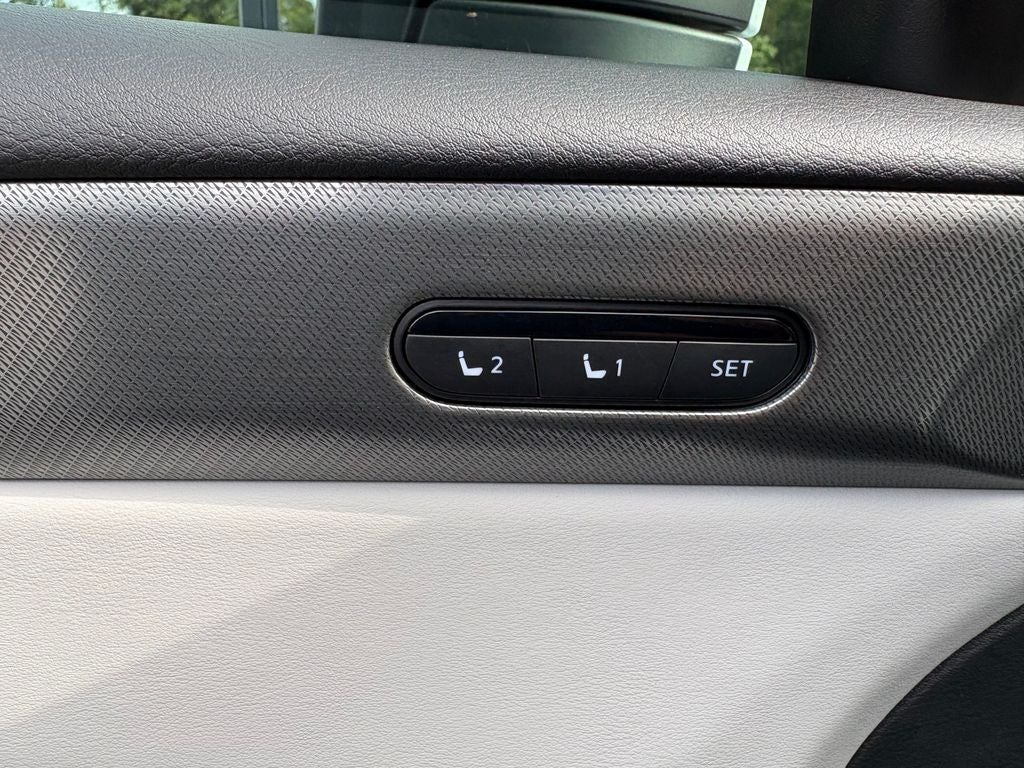 2027 INFINITI QX60 Luxe FWD