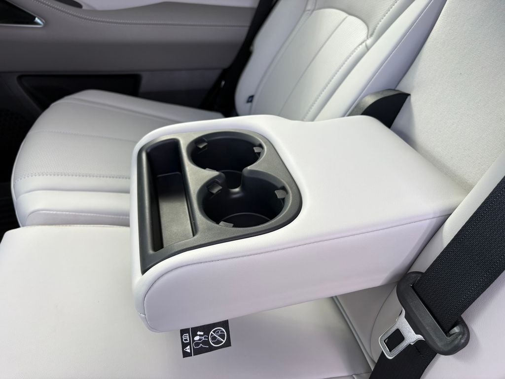 2027 INFINITI QX60 Luxe AWD
