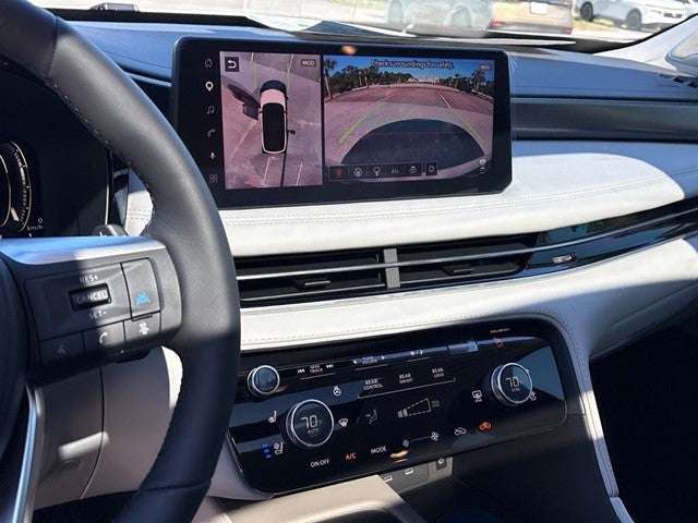 2027 INFINITI QX60 Luxe AWD