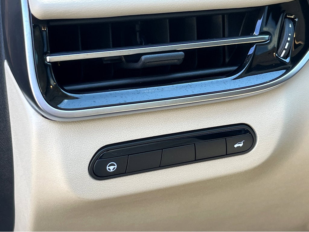 2025 INFINITI QX60 Luxe FWD