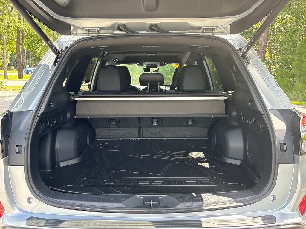 2025 Subaru Forester Touring - Photo 31