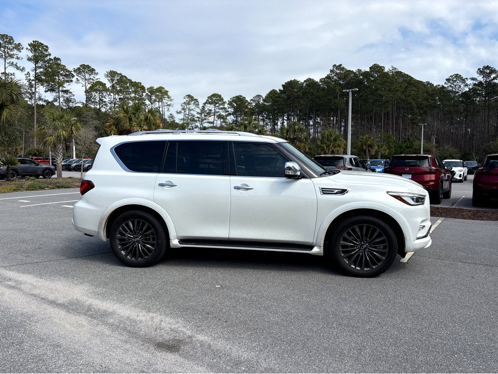 2023 INFINITI QX80 SENSORY