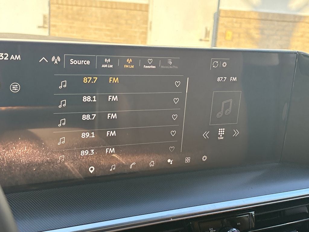 2027 INFINITI QX80 Luxe 2WD