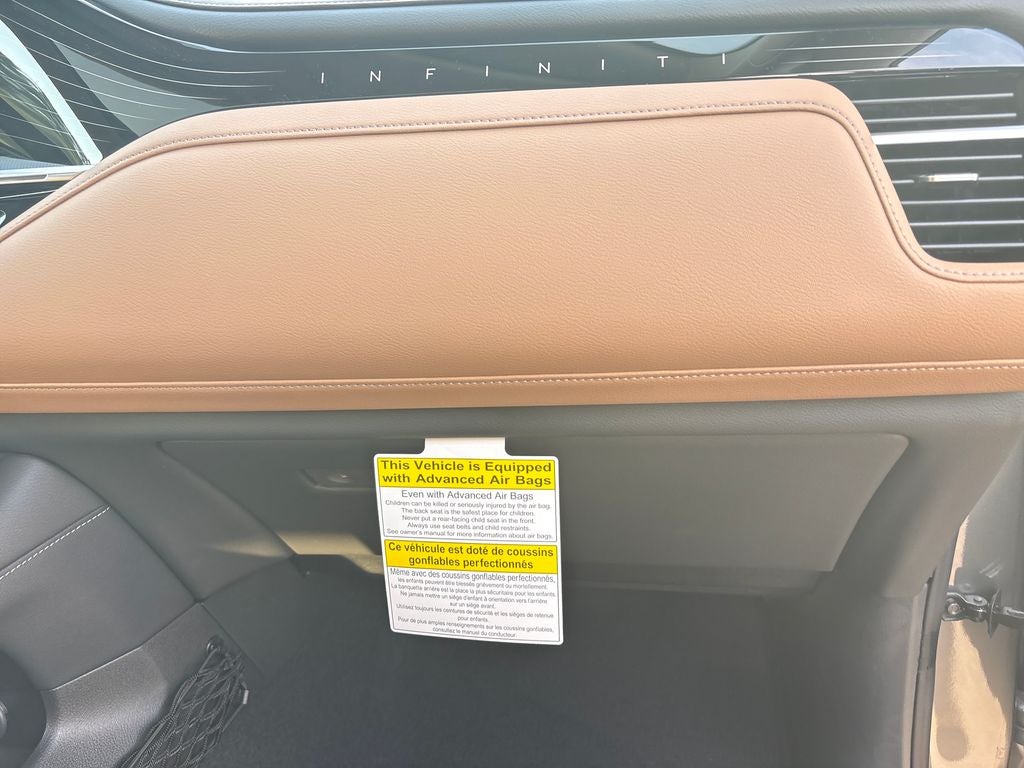 2027 INFINITI QX80 Luxe 2WD