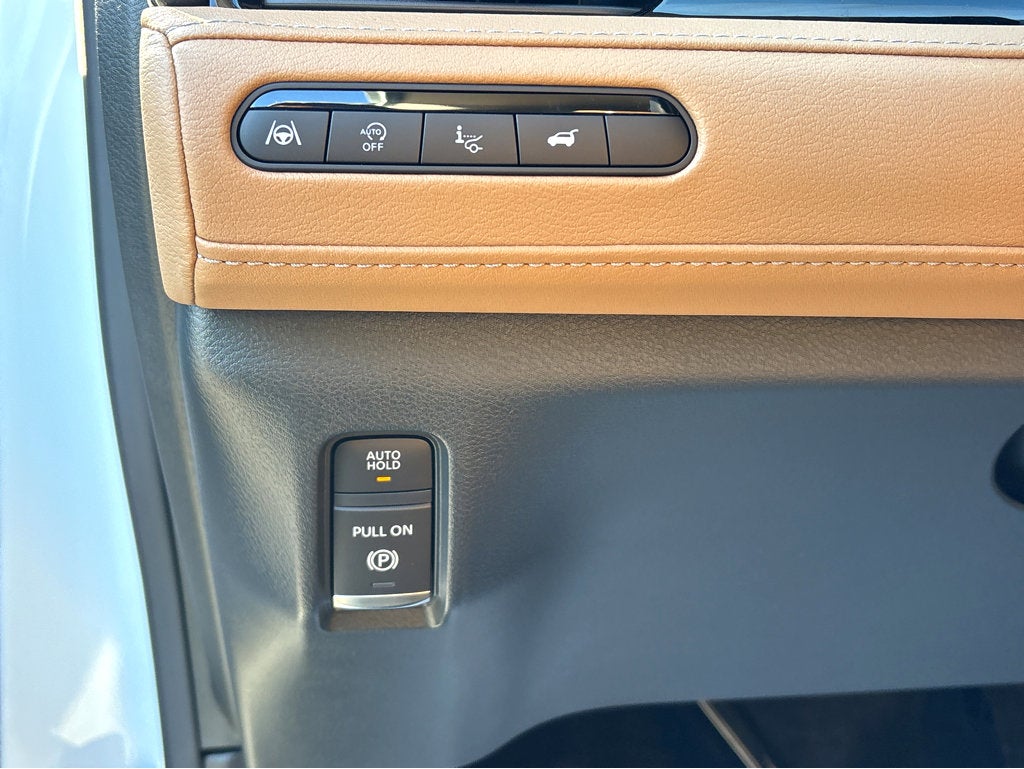 2026 INFINITI QX80 Luxe 4WD