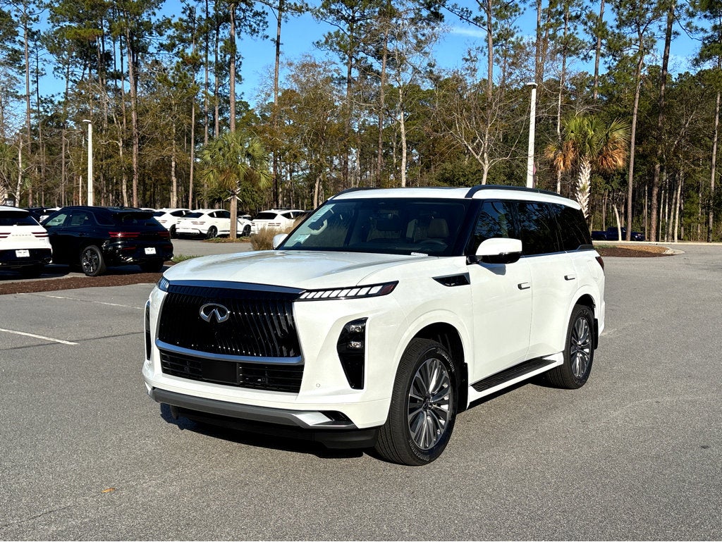 2026 INFINITI QX80 Luxe 4WD