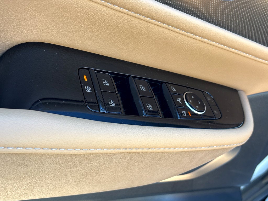 2026 INFINITI QX80 Luxe 4WD