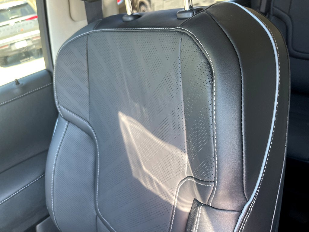 2025 INFINITI QX80 Luxe 4WD