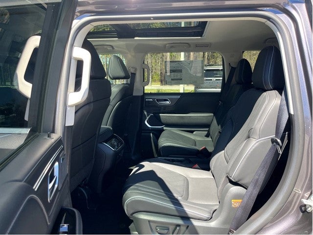 2025 INFINITI QX80 Luxe 4WD