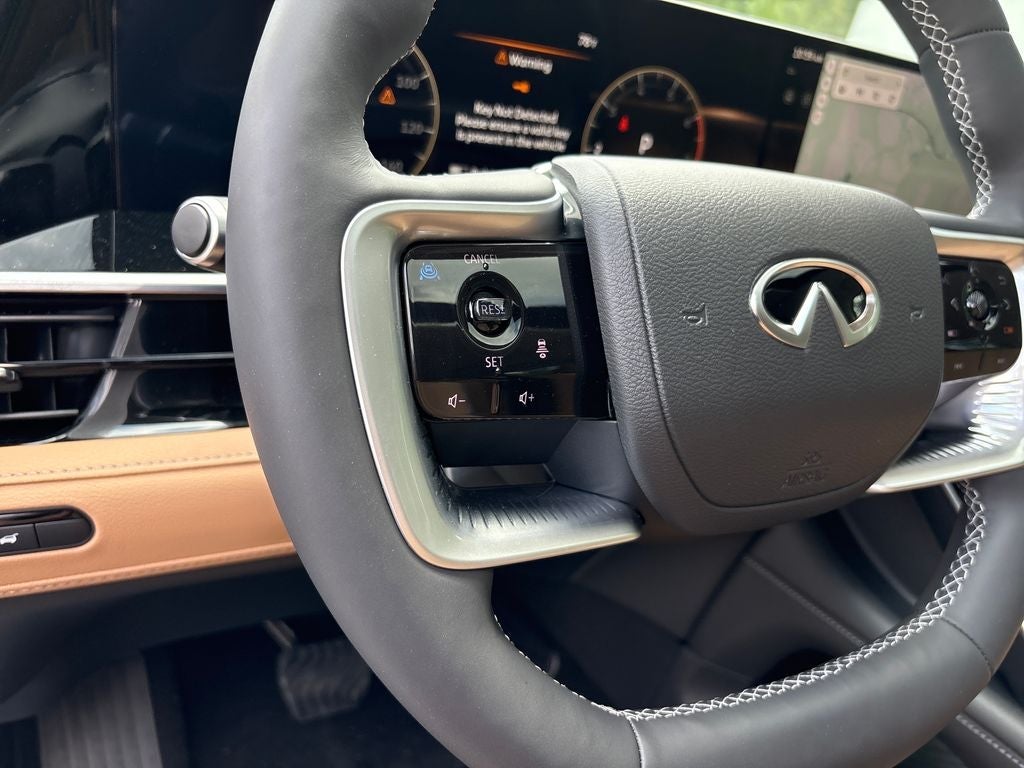 2026 INFINITI QX80 Luxe 4WD